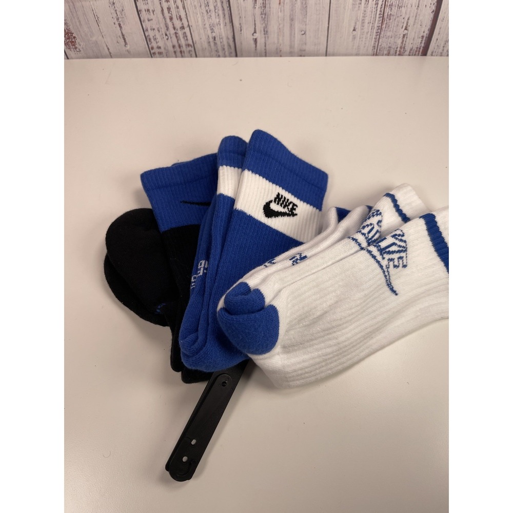 Nike Boy's 3-Pair Cushioned Crew Socks, Blue Multi  Print - Medium (5Y-7Y)